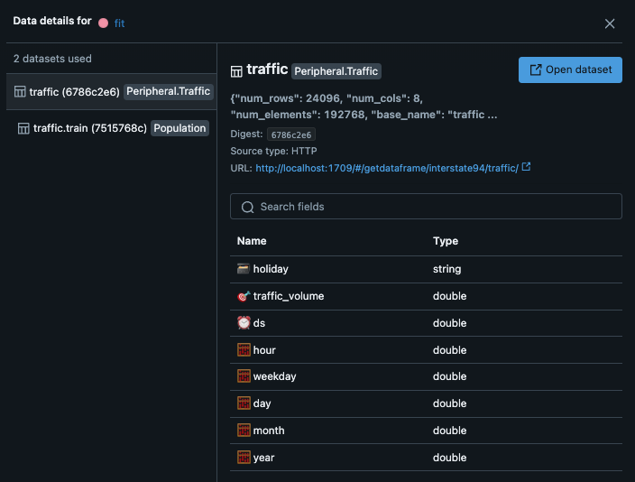 Container DataFrames Metadata - Shows rows & columns information with emojis for roles
